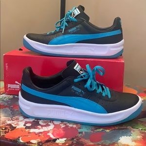 Like new Puma’s size 6 boys 8 women